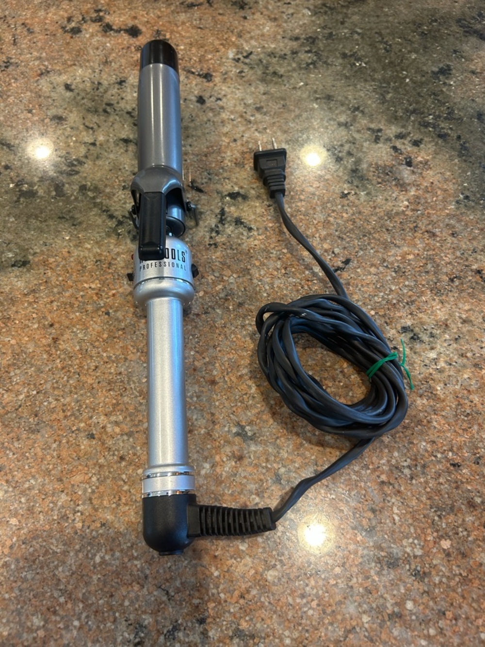 Hot Tools Silver Professionals Curling Iron - 1.25 inch barrel